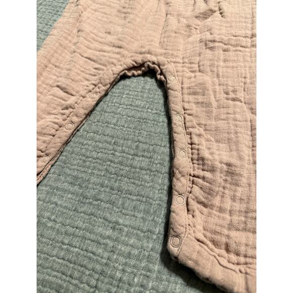 Jamie Kay Rose Pink Romper One Piece Onesie Ruffle Sleeve Girls Outfit Size 2T - Picture 2 of 4